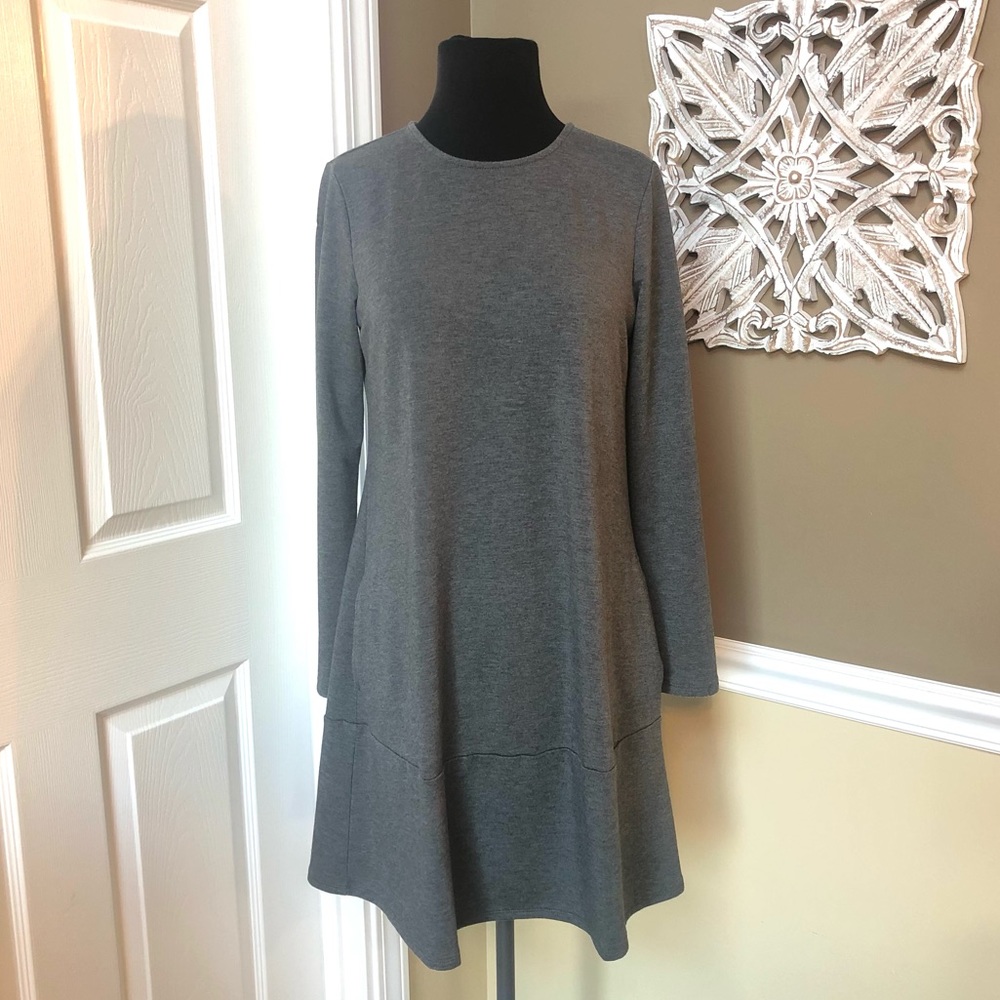 ⭐️ Luxe Tencel PureJill J Jill Crew neck Long Sleeve Swing Dress Size: XS